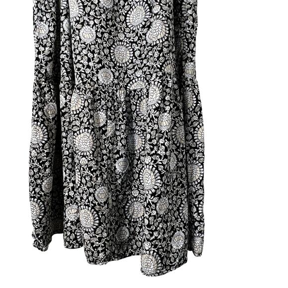 Old Navy Sleeveless Square Neck Tie-Back Cutout Maxi Swing Dress Womens M Black - Picture 4 of 9